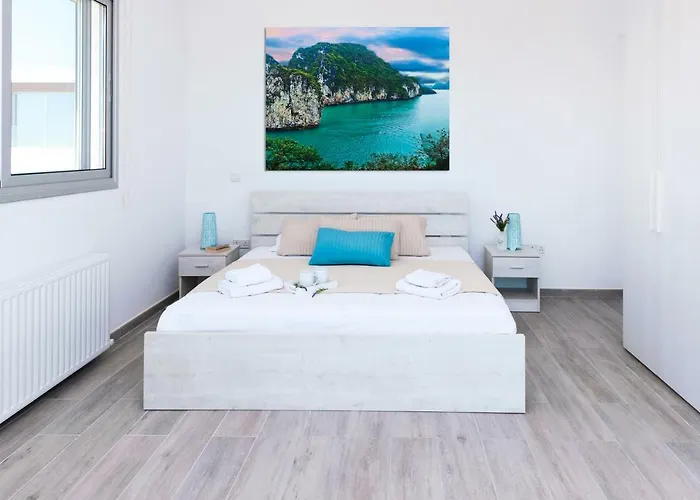 Rubi Βίλα Αγία Νάπα