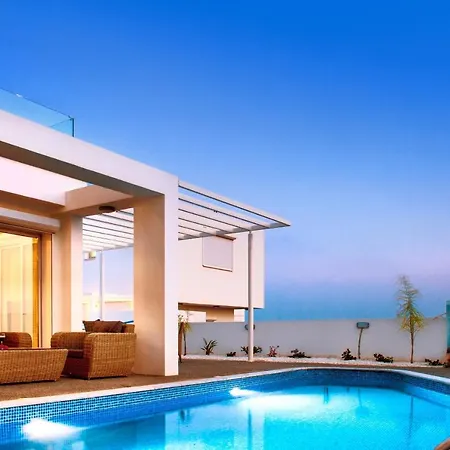 Rubi Villa Agia Napa