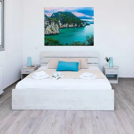 Rubi Villa Agia Napa