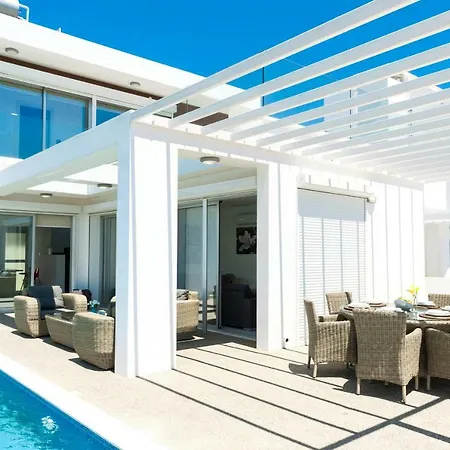 Rubi Villa Agia Napa